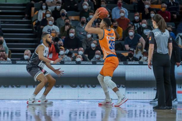 国际竞赛中 国际竞赛中